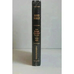 The Holy Bible Revised Standard Version Containing The Old & New Testament NIP
